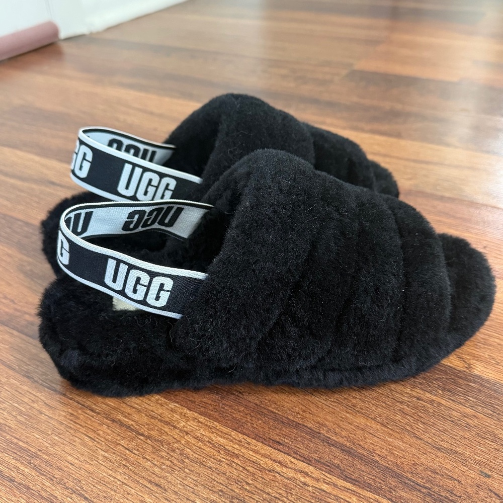 UGG Fluff Yeah Slides